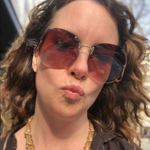 Meet your Posher, Patricia